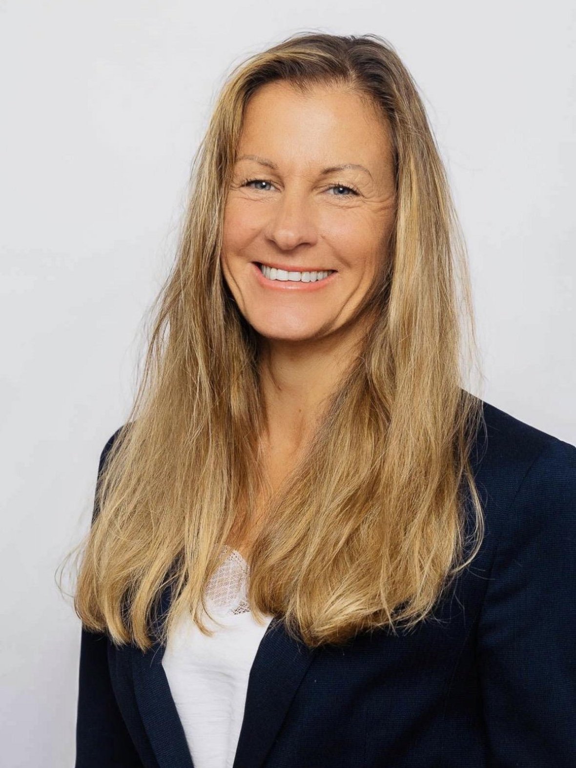 Sandra Wolgschaft