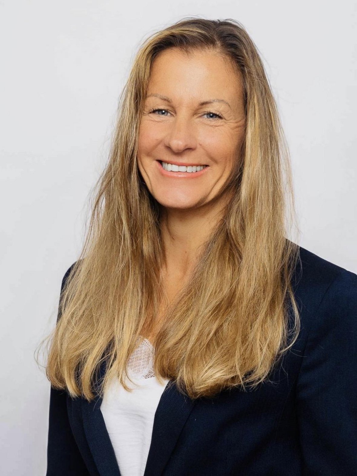 Sandra Wolgschaft